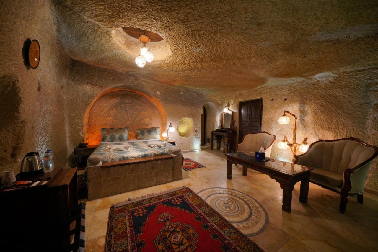 Shoestring Cave House เกอเรเม ภายนอก รูปภาพ